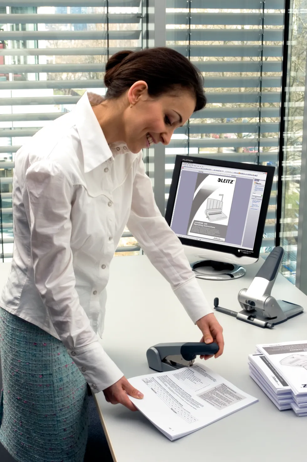Blockhäftare LEITZ 80 ark silver