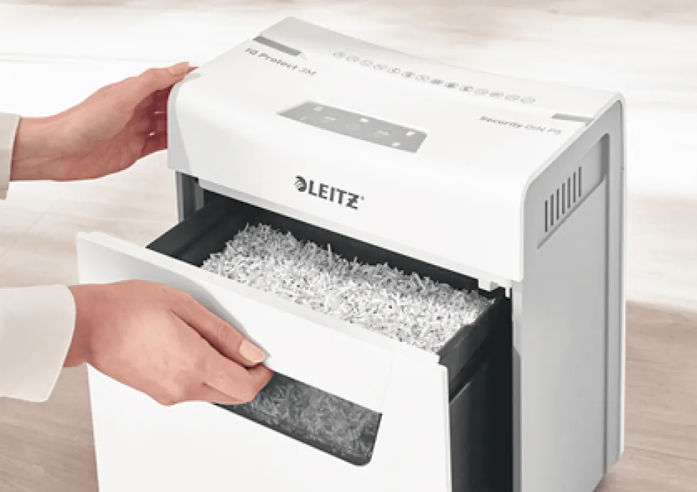 Dokumentförstörare Leitz IQ Protect 6XP4
