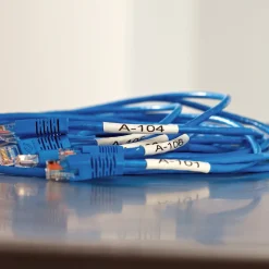 DYMO Rhino Industriell Tejp Krympslang 6mm x 1.5m svart på v