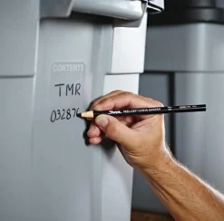 Märkpenna vax SHARPIE China svart
