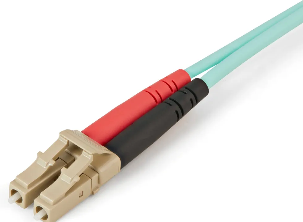 Startech Aqua OM4 Duplex Multimode Fiber - 2m / 6 ft - 100 Gb