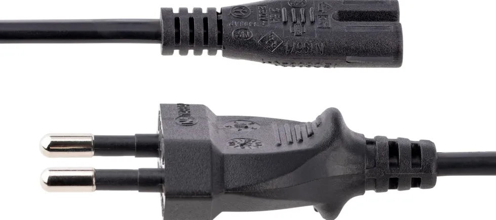 StarTech.com 3m (10ft) Laptop Power Cord, EU Plug to C7, 2.5A