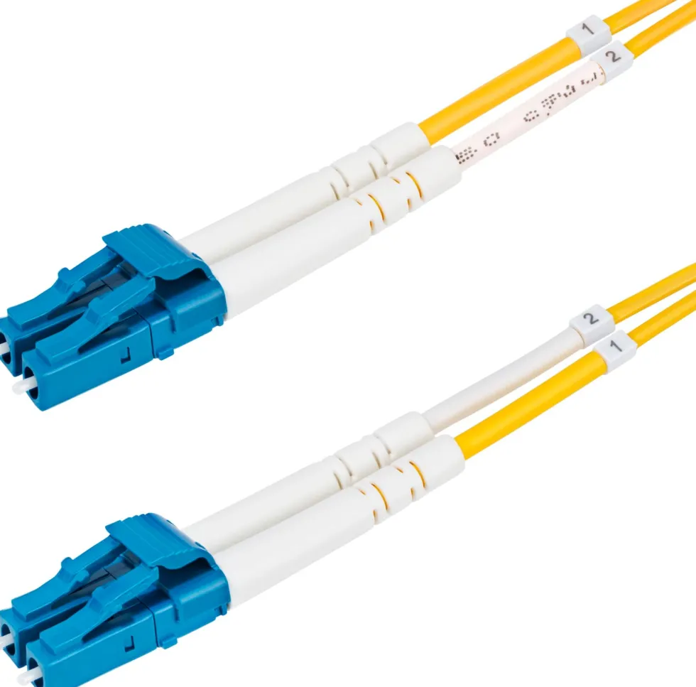 StarTech.com 7m (22.9ft) LC to LC (UPC) OS2 Single Mode Duplex