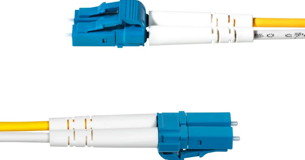 StarTech.com 7m (22.9ft) LC to LC (UPC) OS2 Single Mode Duplex