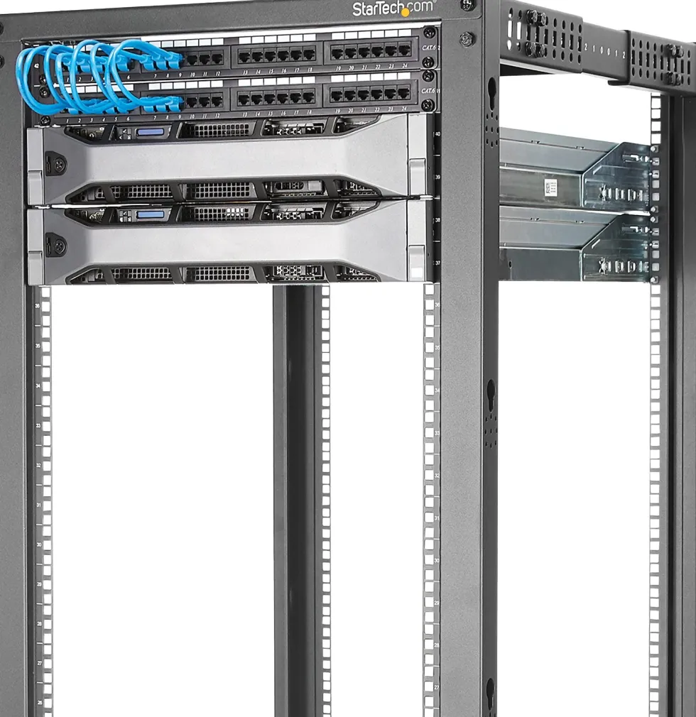 StarTech.com 15U 19-tums öppet serverrack - 4 stolpar justerbart