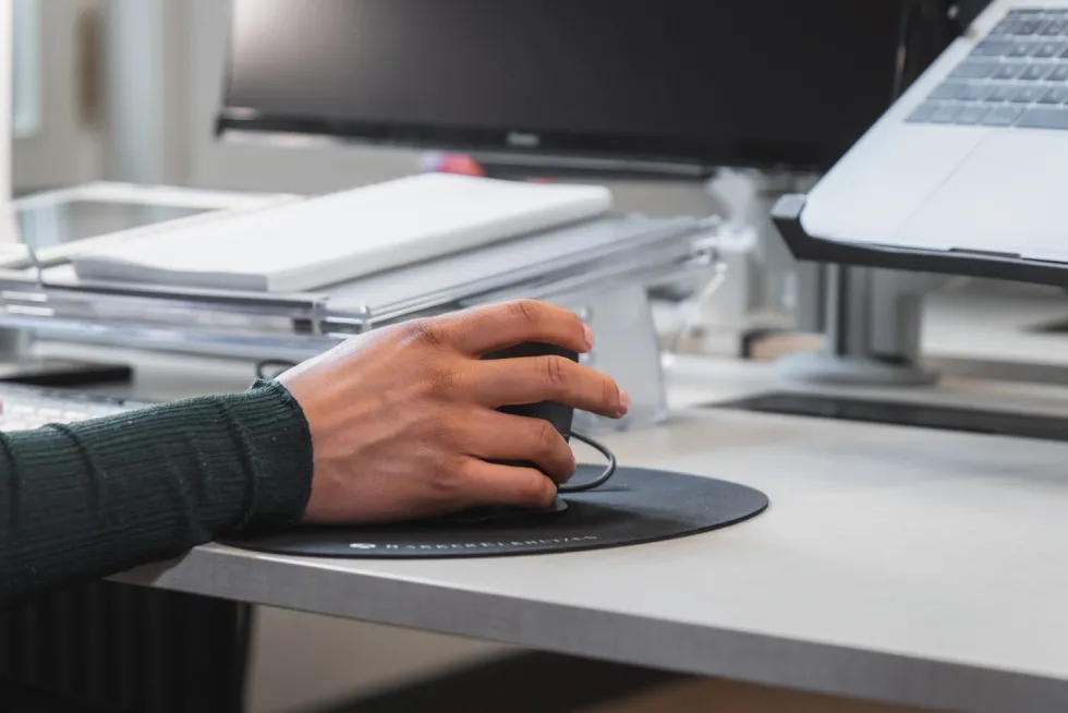 The Egg Ergo Mouse Pad